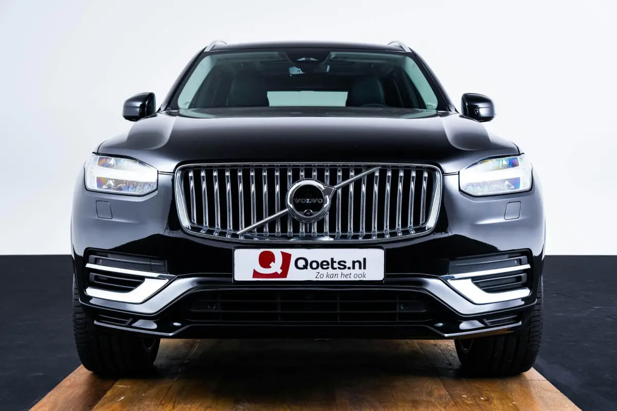 2.0 T8 Recharge AWD Plus Bright Trekhaak - Panoramadak - Adaptieve Cruise Control - Harman Kardon - Visual Park Assist - Stoelverwarming voor/achter - Verwarmbare voorruit - Getinte Ruiten -