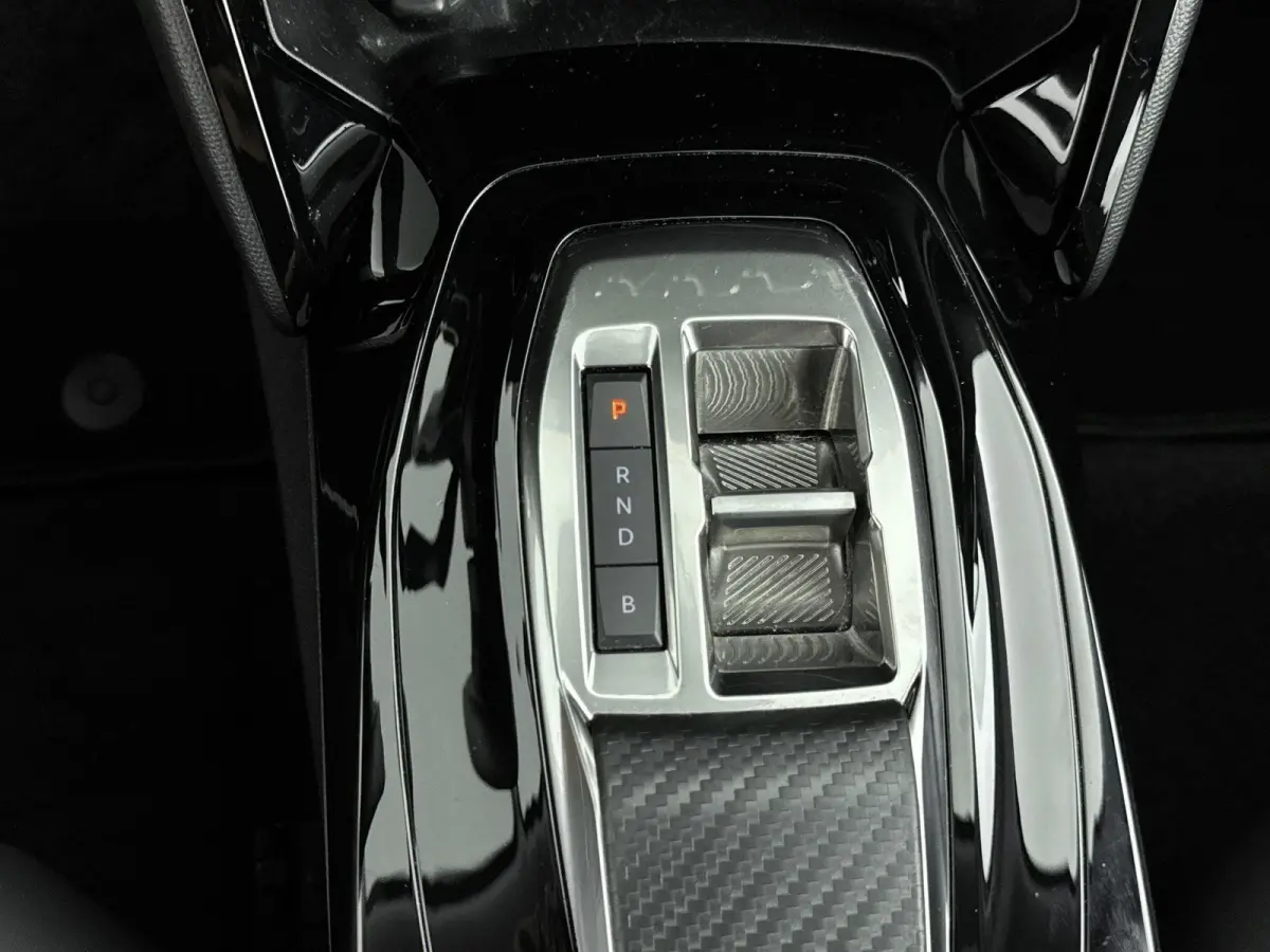 EV Allure Pack 50 kWh | ACCU 93% | Adaptieve cruise control | Lichtmetalen velgen | Camera | Digitale cockpit |