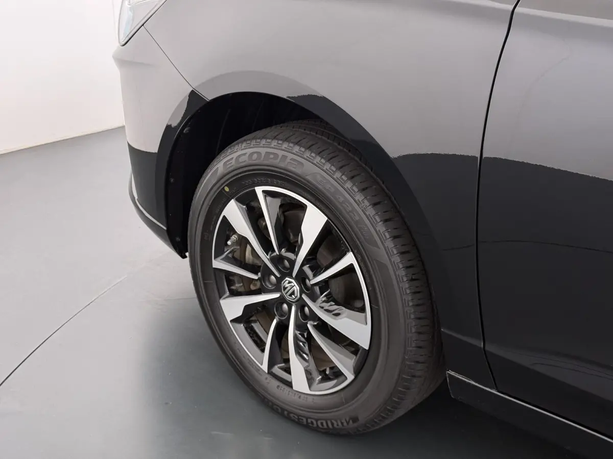 MG5 Electric Long Range Comfort 61 kWh VAN:24.900,- VOOR:21.877,- UW HERFSTVOORDEEL:3.023,- SOH 96% | ACHTERUITRIJCAMERA | ADAPTIVE CRUISE CONTROL | STOEL & STUURVERWARMING | MG DEALER ONDER