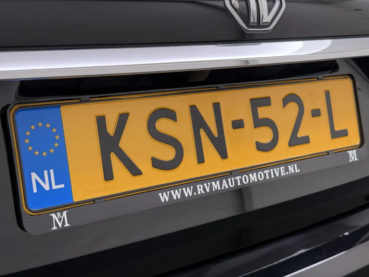 MG5 Electric Long Range Comfort 61 kWh VAN:24.900,- VOOR:21.877,- UW HERFSTVOORDEEL:3.023,- SOH 96% | ACHTERUITRIJCAMERA | ADAPTIVE CRUISE CONTROL | STOEL & STUURVERWARMING | MG DEALER ONDER