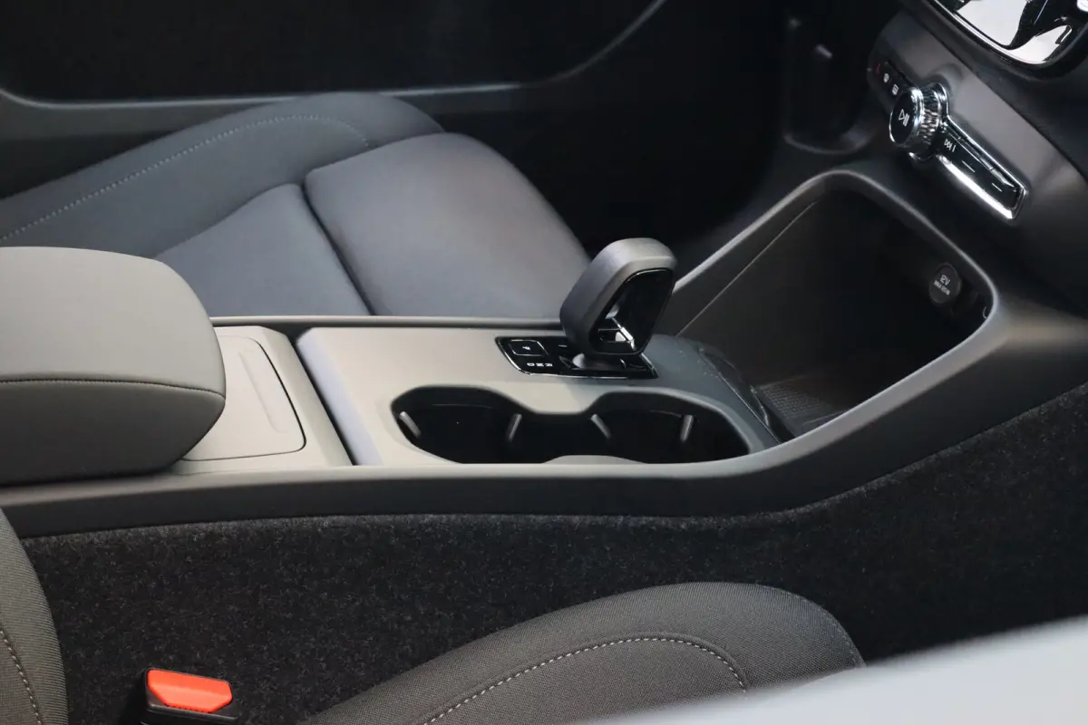 Extended Range 252PK Plus Europa 82 kWh | All seasonbanden | Apple Carplay/Android Auto|telefoonintegratie premium | Comfortstoel(en)