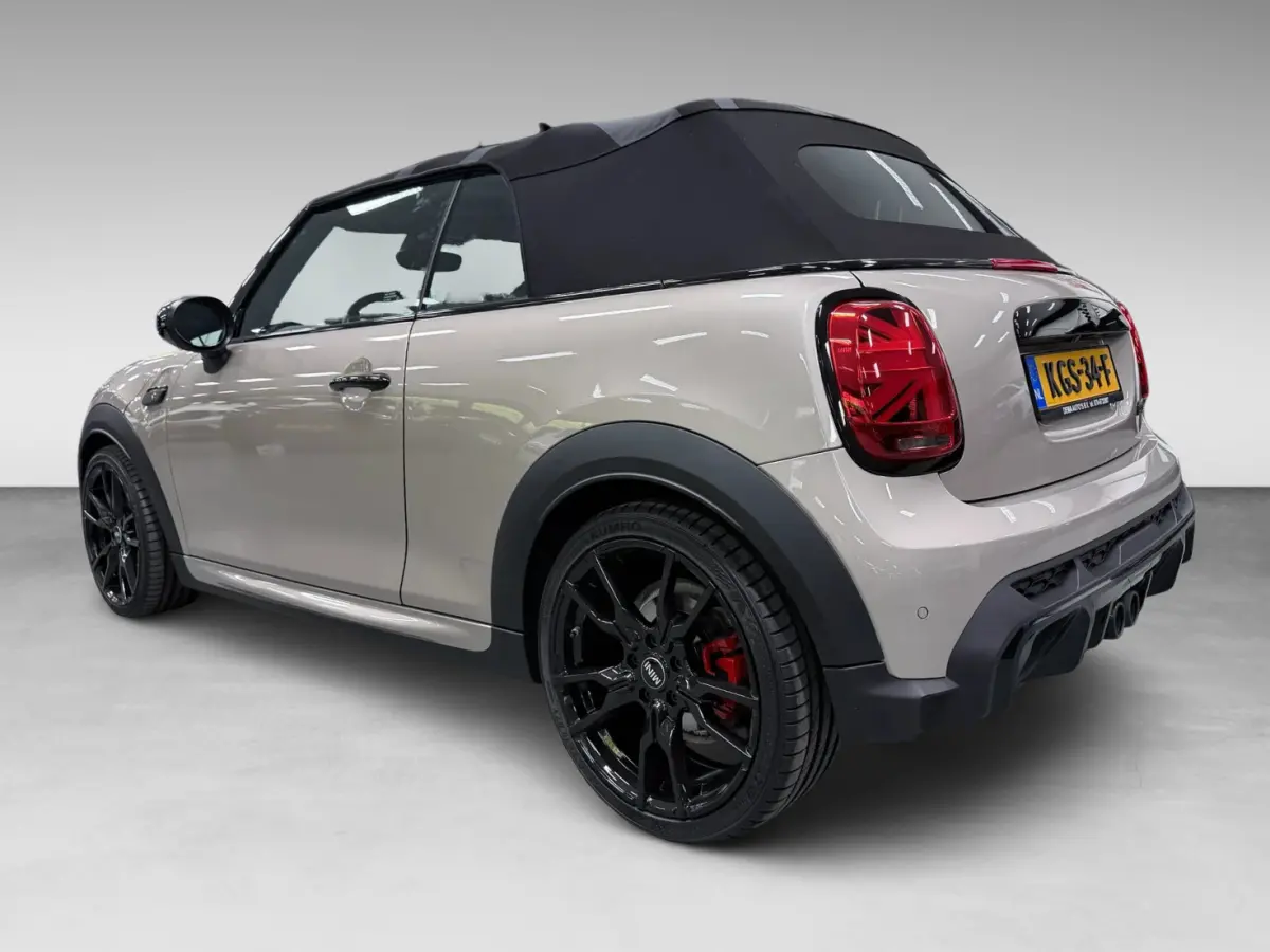 2.0 S JCW 18'' JCW-STOELEN/NAVI/H-UP/H-KARDON/CAM/DAB/CARPLAY///