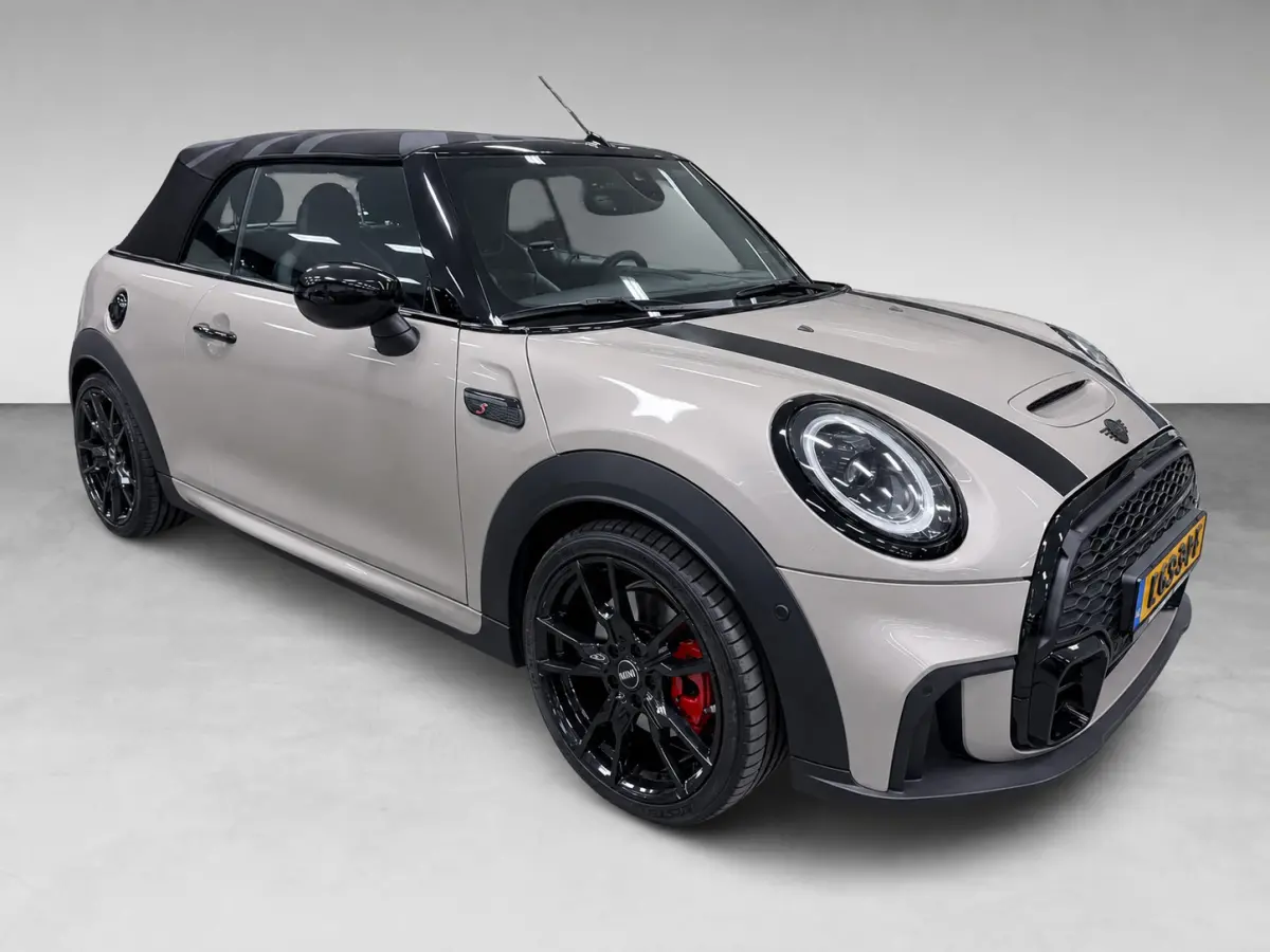 2.0 S JCW 18'' JCW-STOELEN/NAVI/H-UP/H-KARDON/CAM/DAB/CARPLAY///