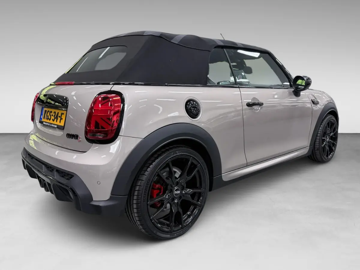 2.0 S JCW 18'' JCW-STOELEN/NAVI/H-UP/H-KARDON/CAM/DAB/CARPLAY///