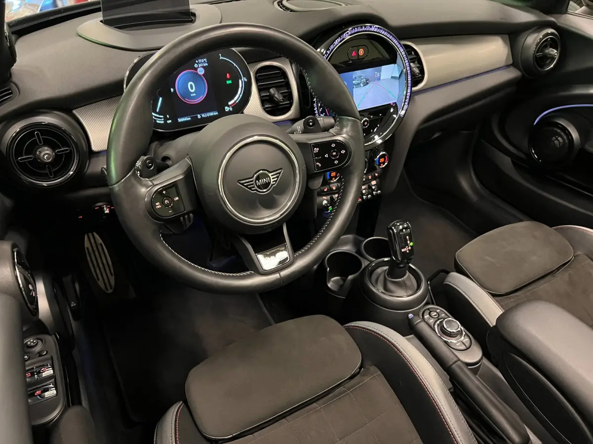 2.0 S JCW 18'' JCW-STOELEN/NAVI/H-UP/H-KARDON/CAM/DAB/CARPLAY///