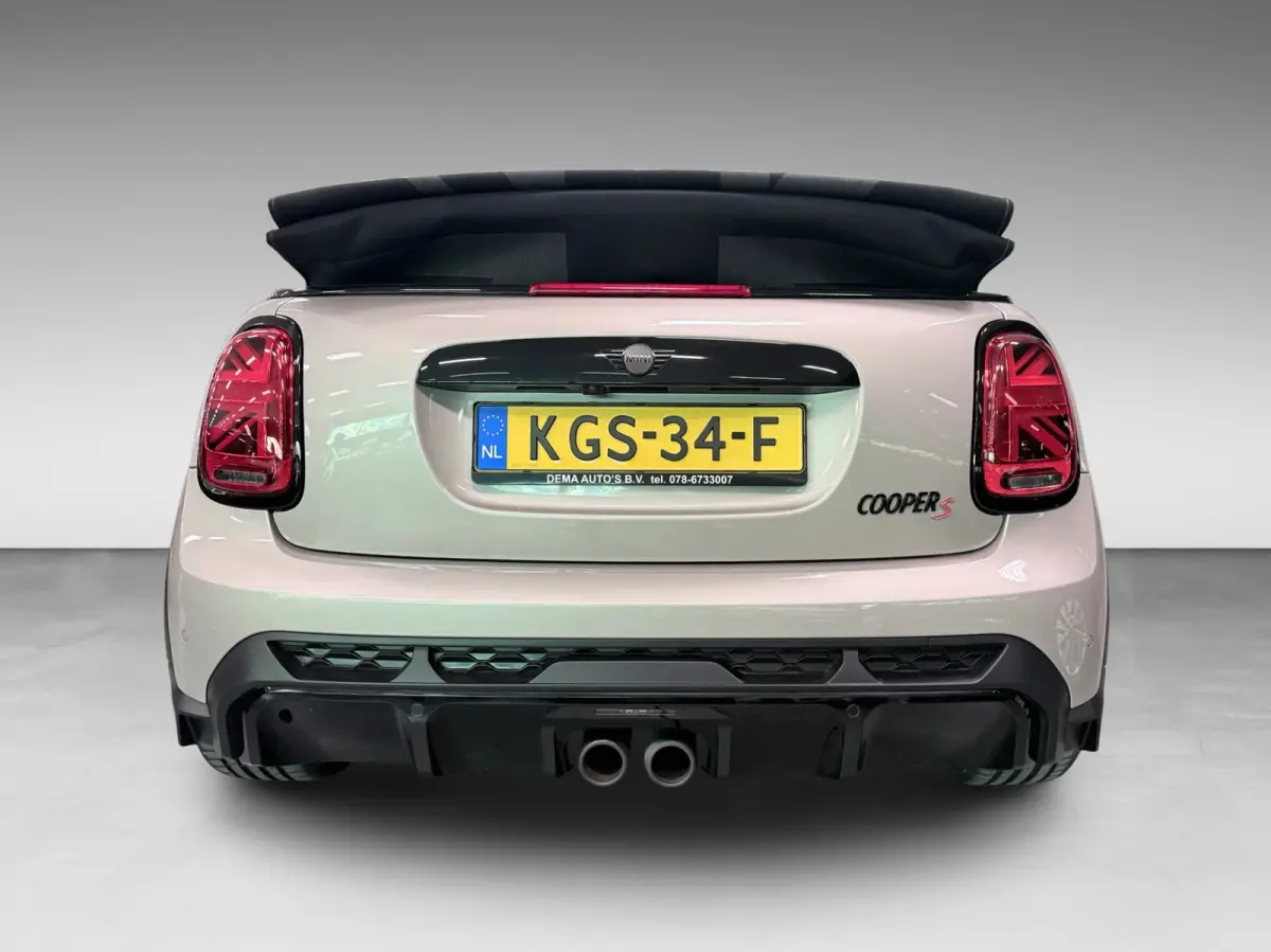 2.0 S JCW 18'' JCW-STOELEN/NAVI/H-UP/H-KARDON/CAM/DAB/CARPLAY///