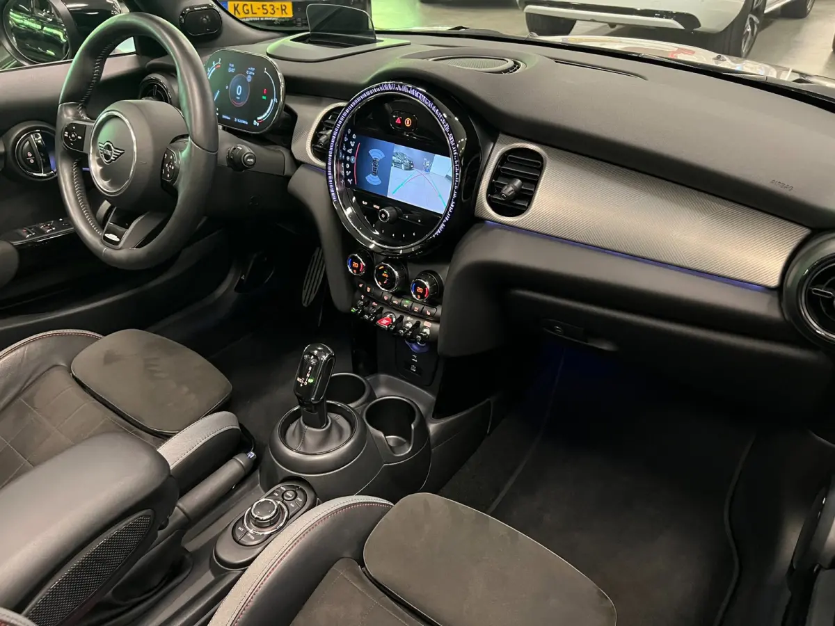 2.0 S JCW 18'' JCW-STOELEN/NAVI/H-UP/H-KARDON/CAM/DAB/CARPLAY///