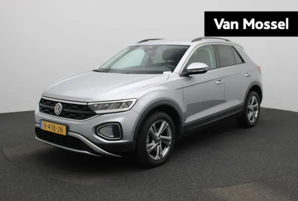 1.0 TSI Life 110 PK| Origineel Nederlands | Navigatie | Achteruitrijcamera | Digitale Cockpit Pro | Parkeersensoren | Privacy Glas