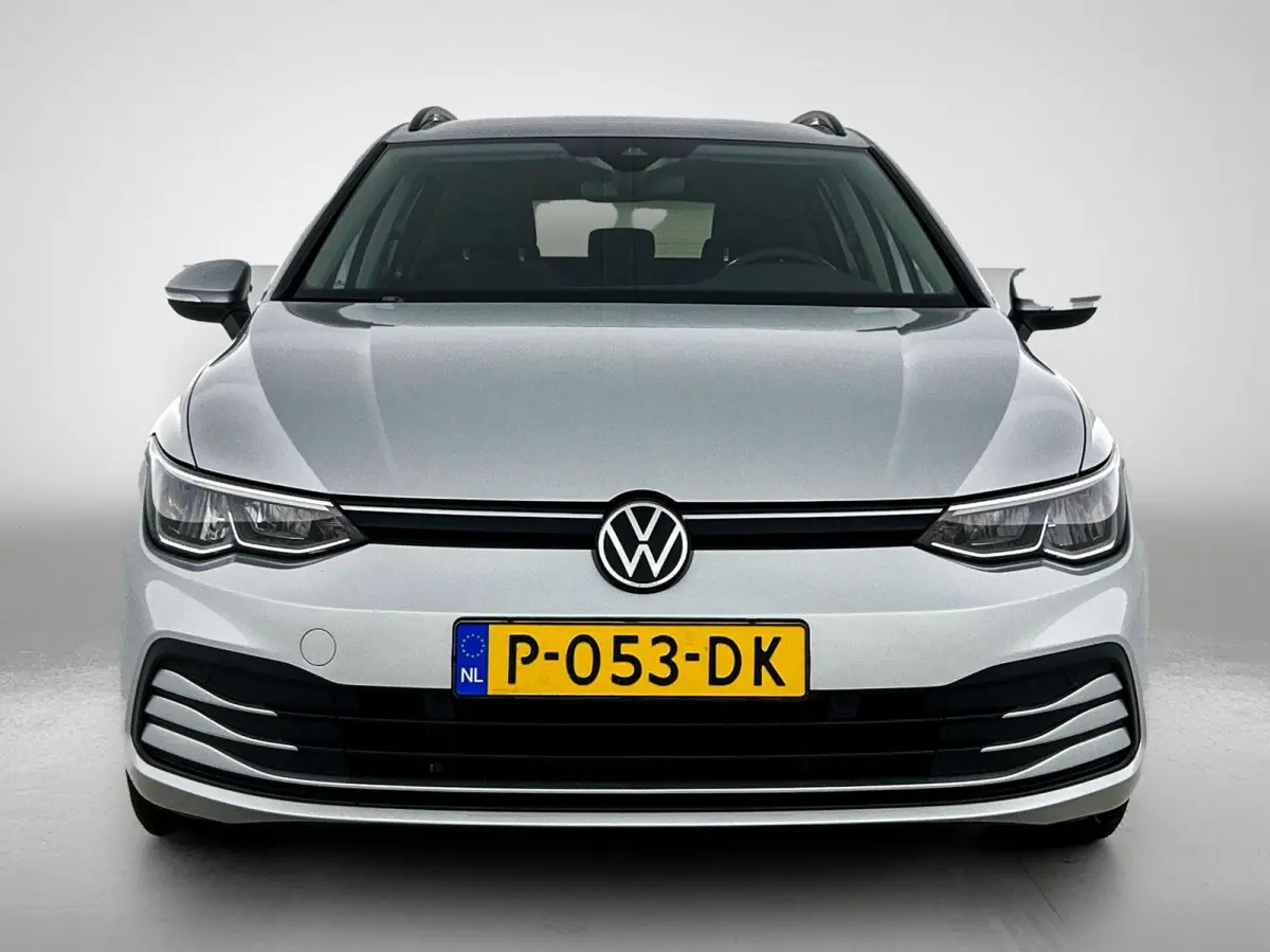 1.0 eTSI Life Business 110 PK | Automaat | Navigatie | Parkeersensoren | Adaptive Cruise Control | Apple Carplay | Android Auto | Stoelverwarming | Stuurverwarming | Climatronic | Lichtmetal