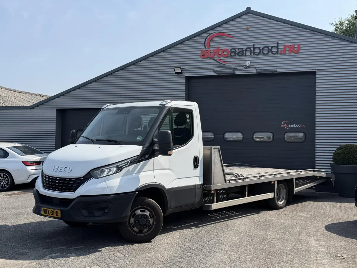 35C18H 3.0 410 Oprijwagen | 180 PK | Trekhaak | Dubbel Lucht | Tachograaf | Lier | DAB | Climate Control |