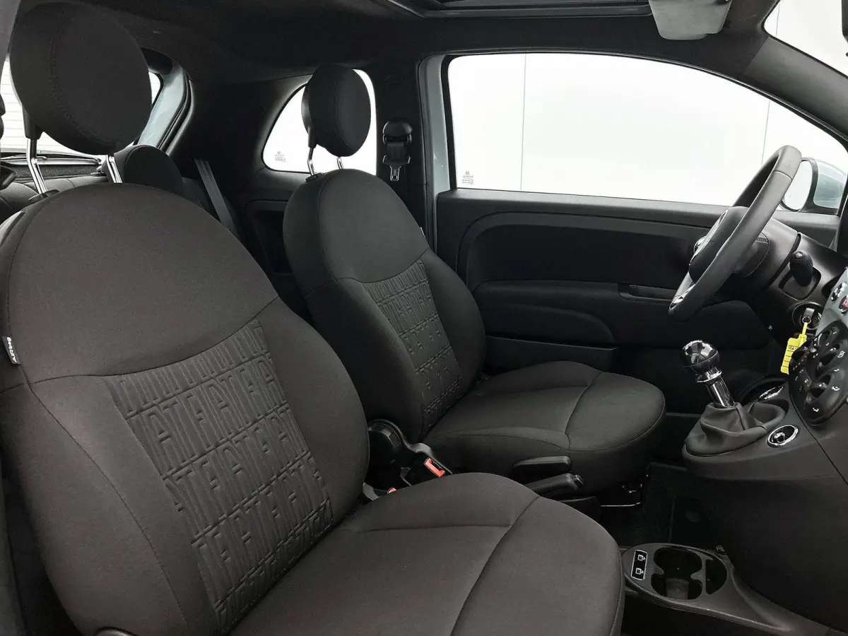1.0 Hybrid Dolcevita Finale 69 PK | 1e eigenaar | Panoramadak | Apple carplay | Android auto | Airco | Parkeersensoren | Lichtmetalen velgen | DAB |