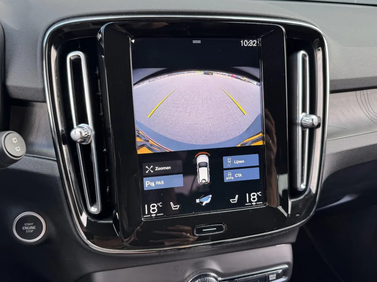 1.5 T5 PLUG-IN HYBRID PLUS DARK I LEDEREN BEKLEDING I WINTERPAKKET I P-CAMERA I ADAPTIVE CRUISE