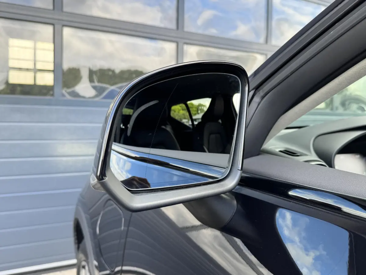 1.5 T5 PLUG-IN HYBRID PLUS DARK I LEDEREN BEKLEDING I WINTERPAKKET I P-CAMERA I ADAPTIVE CRUISE