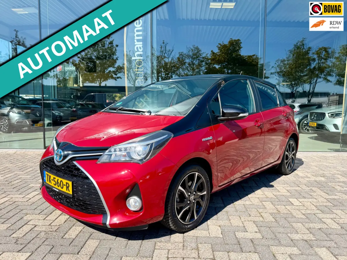 1.5 Hybrid automaat Dynamic Bi-Tone, Navi, KeyLess, Camera