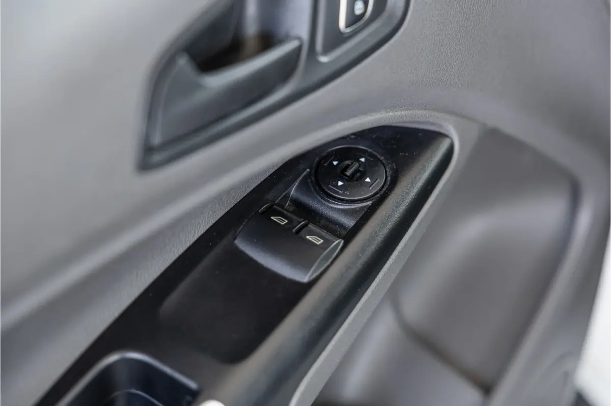 1.5 EcoBlue L2 | CarPlay | Camera | Cruise control | Navigatie | Stoelverwarming | Lane assist | DAB | Euro 6 | Nieuwe APK | Dealer onderhouden
