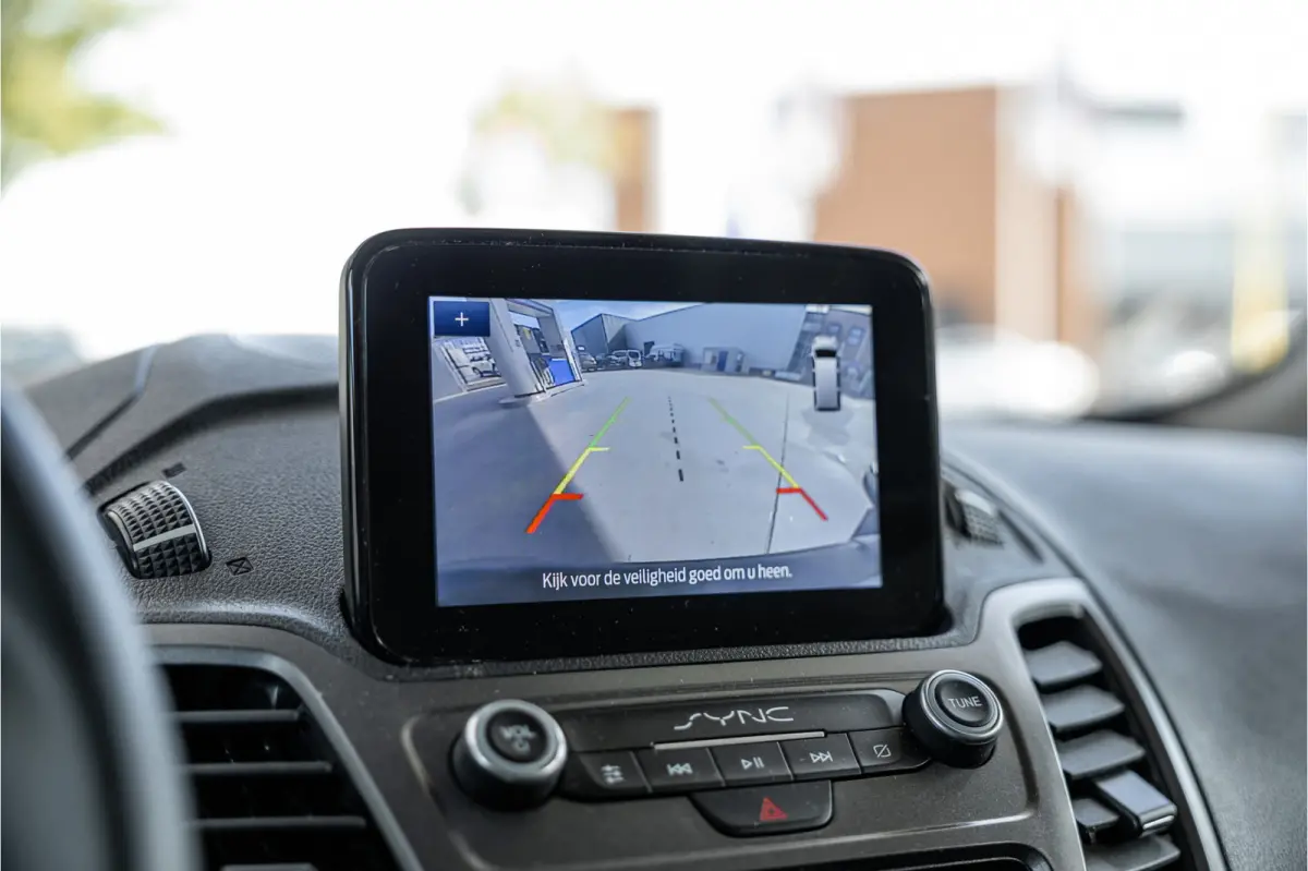 1.5 EcoBlue L2 | CarPlay | Camera | Cruise control | Navigatie | Stoelverwarming | Lane assist | DAB | Euro 6 | Nieuwe APK | Dealer onderhouden