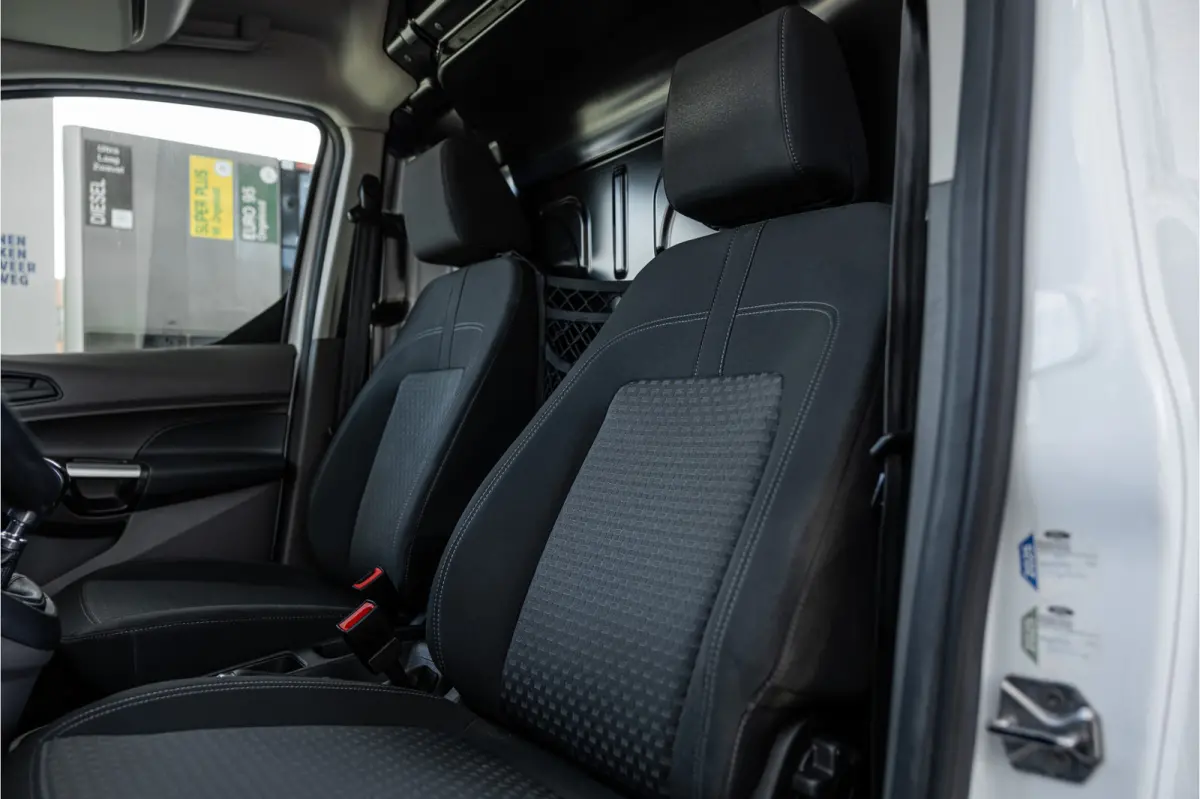 1.5 EcoBlue L2 | CarPlay | Camera | Cruise control | Navigatie | Stoelverwarming | Lane assist | DAB | Euro 6 | Nieuwe APK | Dealer onderhouden