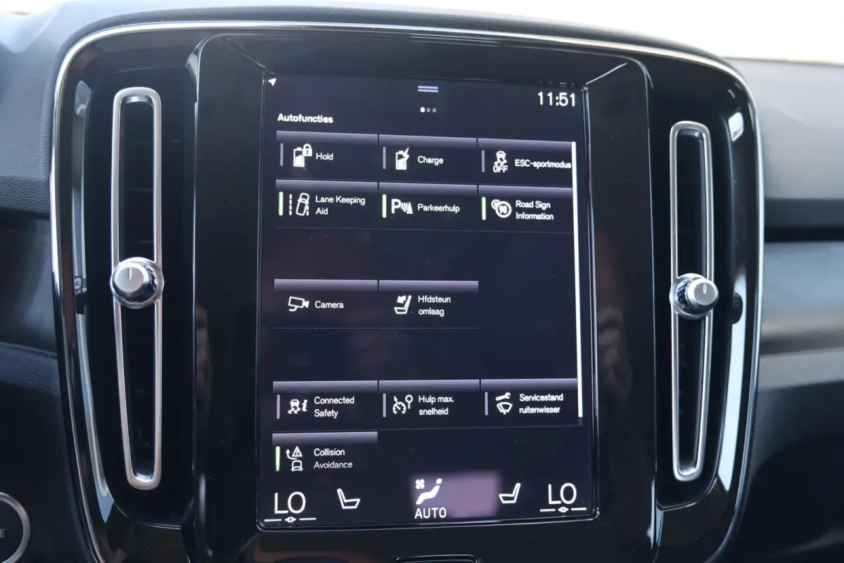 T5 Ultimate Dark | Stoelverwarming | Parkeercamera | Panoramadak | Pilot Assist | BLIS | H/K | 20 Inch | Keyless