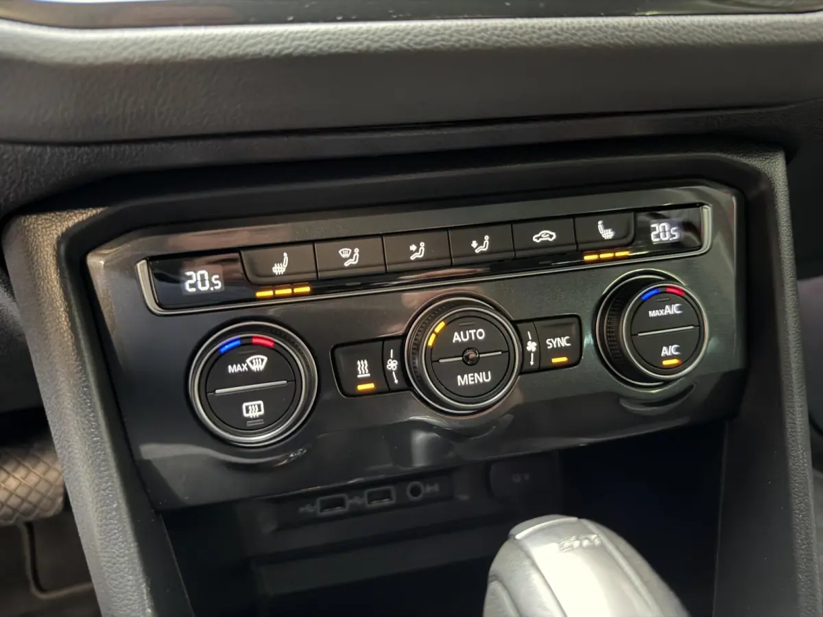 2.0 TSI 4Motion R-line | Trekhaak | Uniek