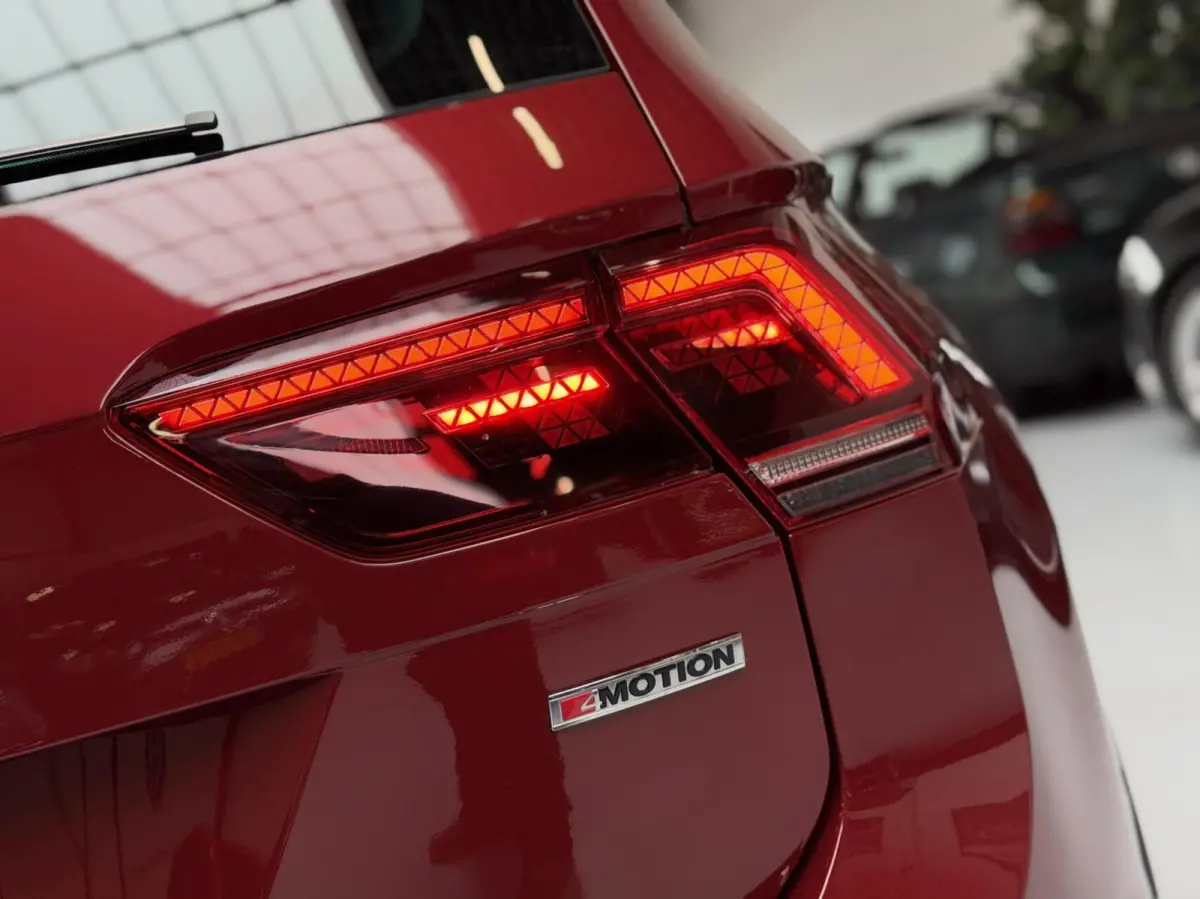 2.0 TSI 4Motion R-line | Trekhaak | Uniek