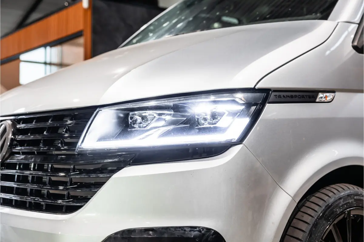 T6.1 2.0 TDI DSG L2H1 | AV Edition | Bi-Xenon | CarPlay | Camera | Cruise control | Trekhaak | MF Stuur | BPM Vrij