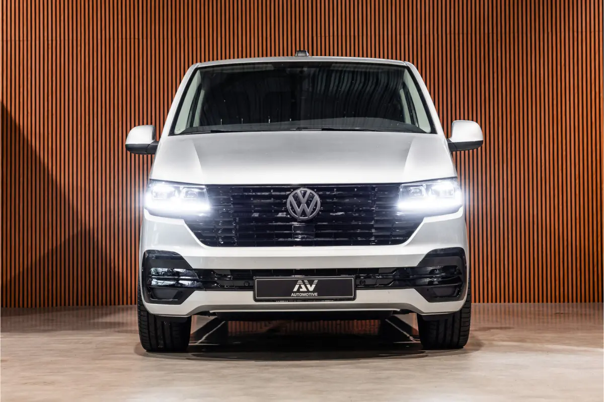 T6.1 2.0 TDI DSG L2H1 | AV Edition | Bi-Xenon | CarPlay | Camera | Cruise control | Trekhaak | MF Stuur | BPM Vrij
