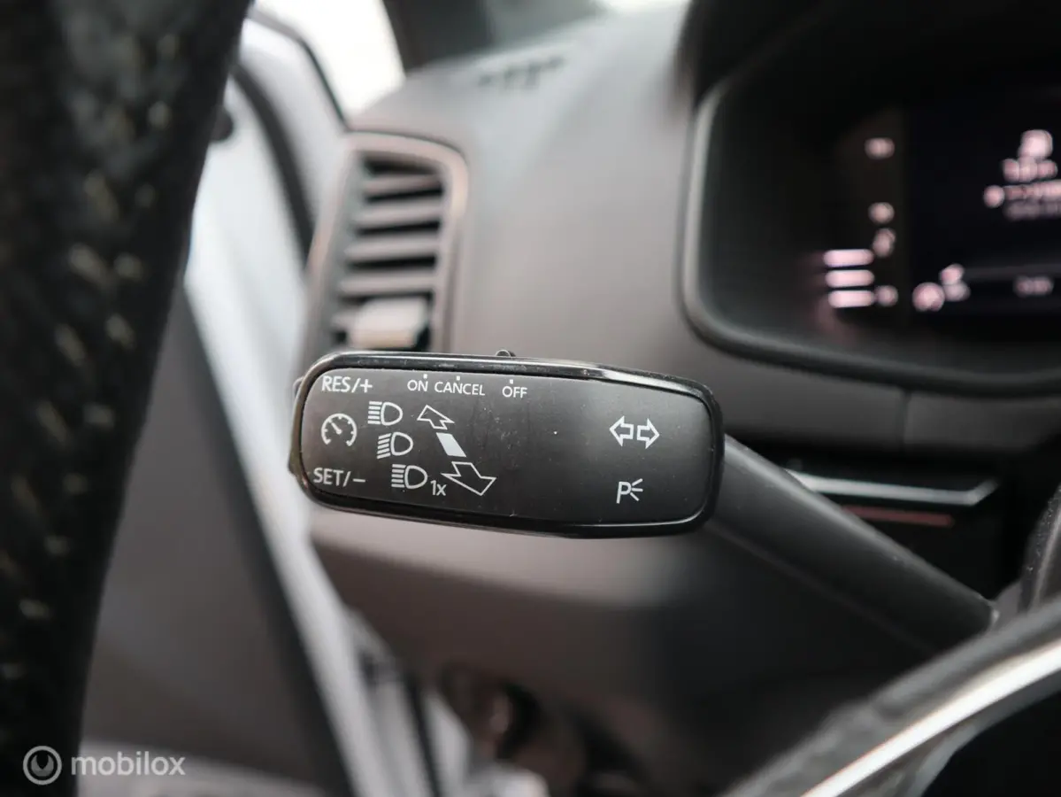 1.5 TSI Sportline Automaat Trekhaak Canton Camera LED