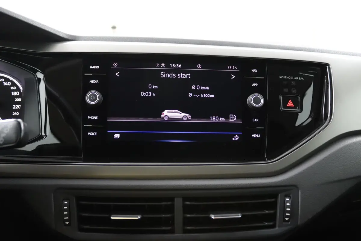 1.0 TSI Comfortline | Apple/Android |