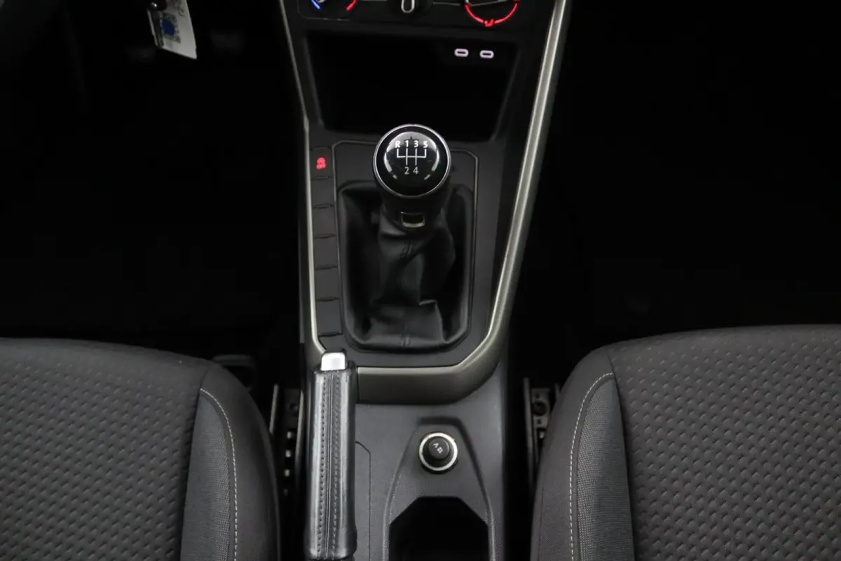 1.0 TSI Comfortline | Apple/Android |