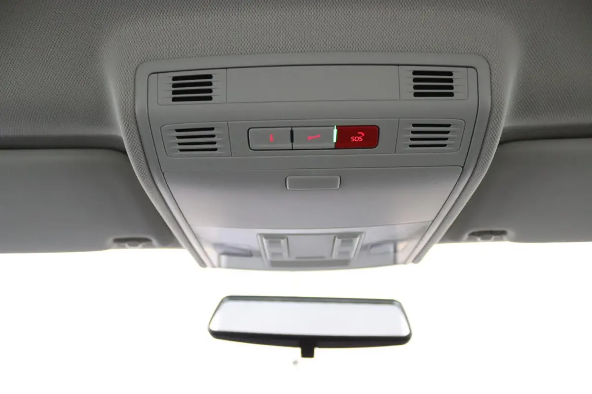 1.0 TSI Comfortline | Apple/Android |