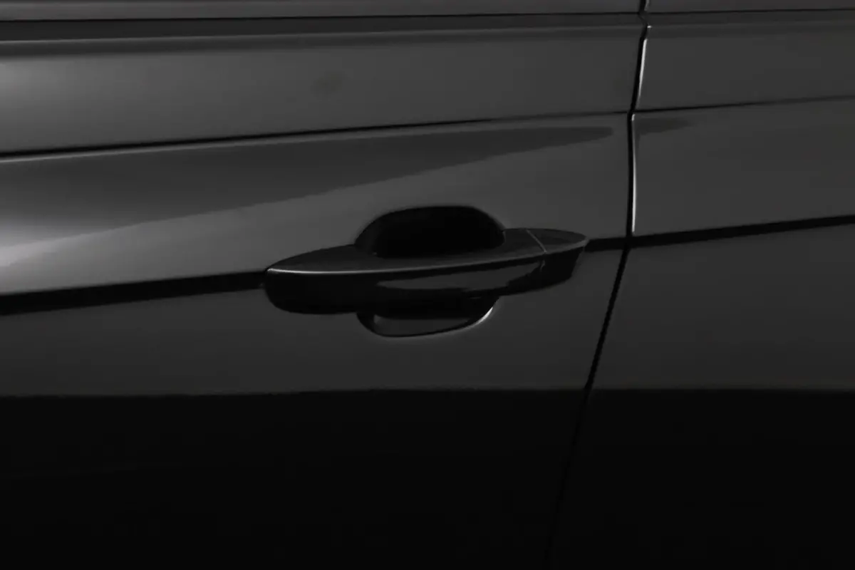 1.0 TSI Comfortline | Apple/Android |