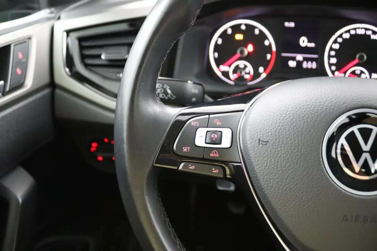 1.0 TSI Comfortline | Apple/Android |