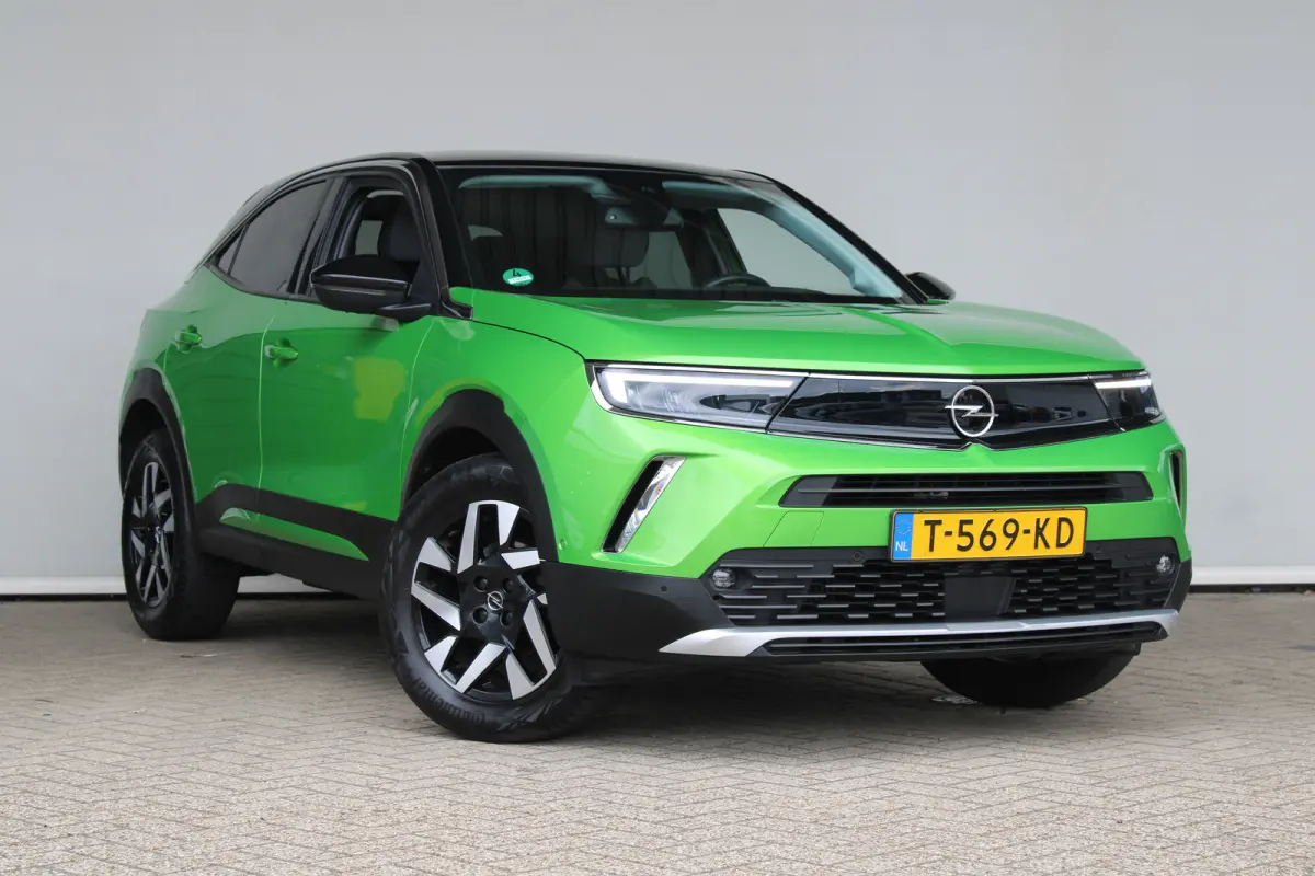 1.2 Level 3 elegance | Camera | Groot navi | Keyless |  Dodehoek detectie |