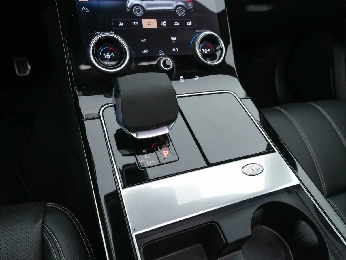 2.0 D200 R-Dynamic HSE AWD MHEV Aut. *PANO | LEATHER | FULL-LED | TOPVIEW | MEMORY-PACK | ADAPTIVE-CRUISE | BLINDSPOT | DIGI-COCKPIT | NAVI-FULLMAP | PRIVACY-GLASS | SHIFTPADDLES | 20''ALU*
