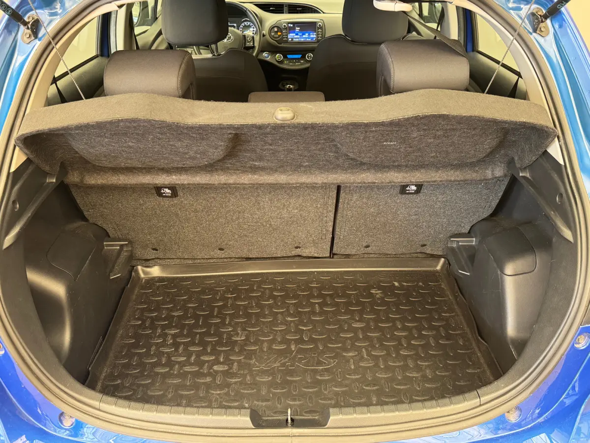 1.5 Hybrid Executive Automaat! | Camera | All Season Banden! | Navigatie  | Bluetooth | 16 LMV | Airco | Rijstrook sensor | | Achteruitrijcamera | Bots herkenning en activatie | Buitenspiege