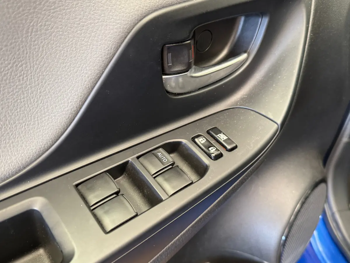 1.5 Hybrid Executive Automaat! | Camera | All Season Banden! | Navigatie  | Bluetooth | 16 LMV | Airco | Rijstrook sensor | | Achteruitrijcamera | Bots herkenning en activatie | Buitenspiege