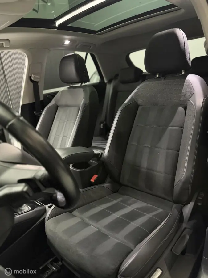 1.5 TSI DSG PANO IQ LANE KEYLESS TREKHAAK