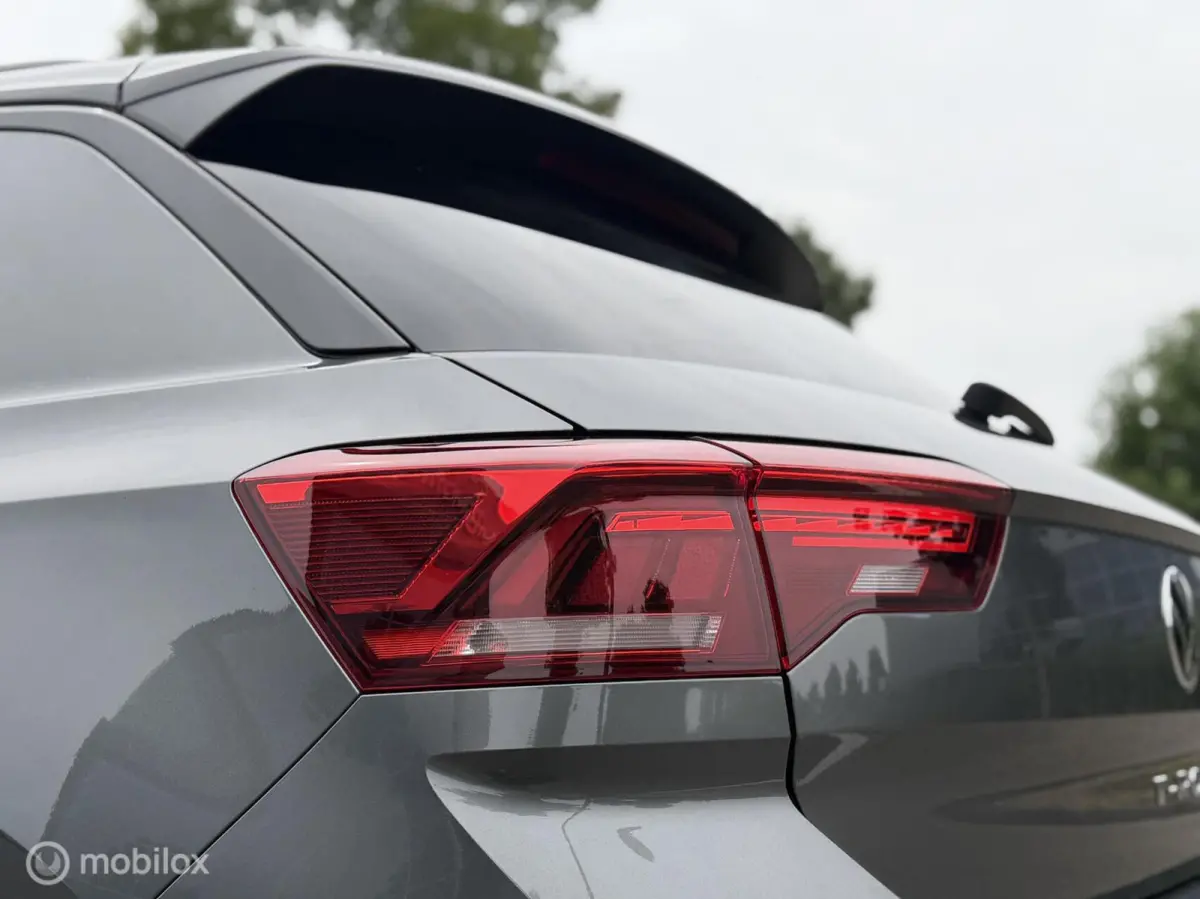 1.5 TSI DSG PANO IQ LANE KEYLESS TREKHAAK