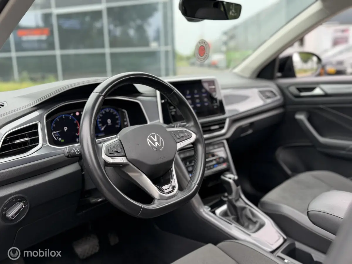1.5 TSI DSG PANO IQ LANE KEYLESS TREKHAAK