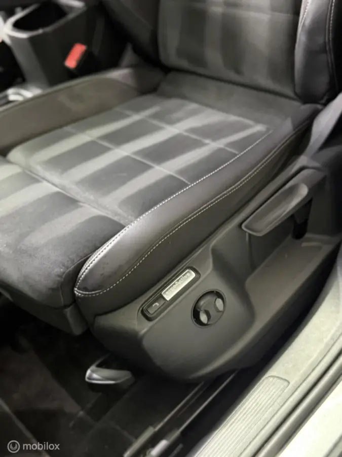1.5 TSI DSG PANO IQ LANE KEYLESS TREKHAAK