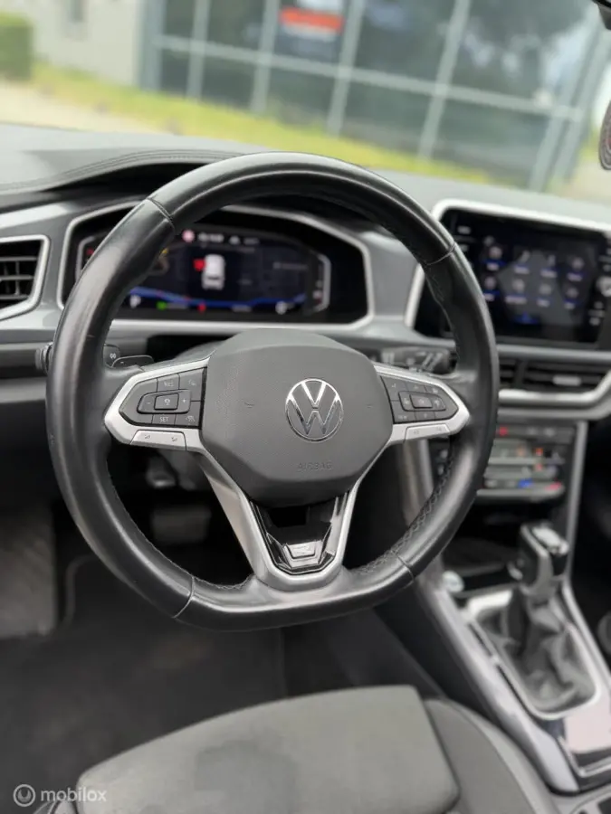 1.5 TSI DSG PANO IQ LANE KEYLESS TREKHAAK