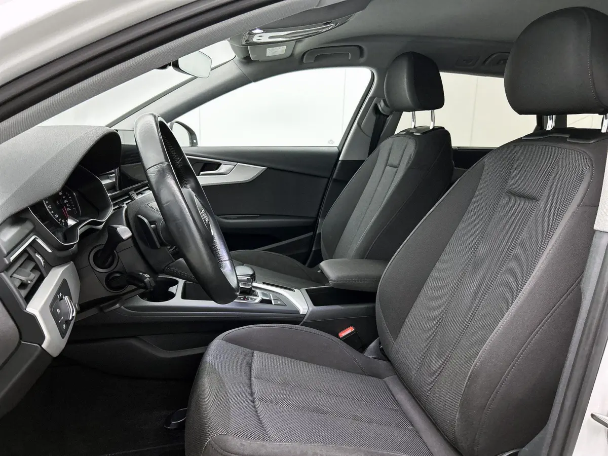 quattro 45 TFSI 245 PK | Automaat | Navigatie | Cruise control | Stoelverwarming | Apple Carplay | Android Auto | Lichtmetalen velgen |