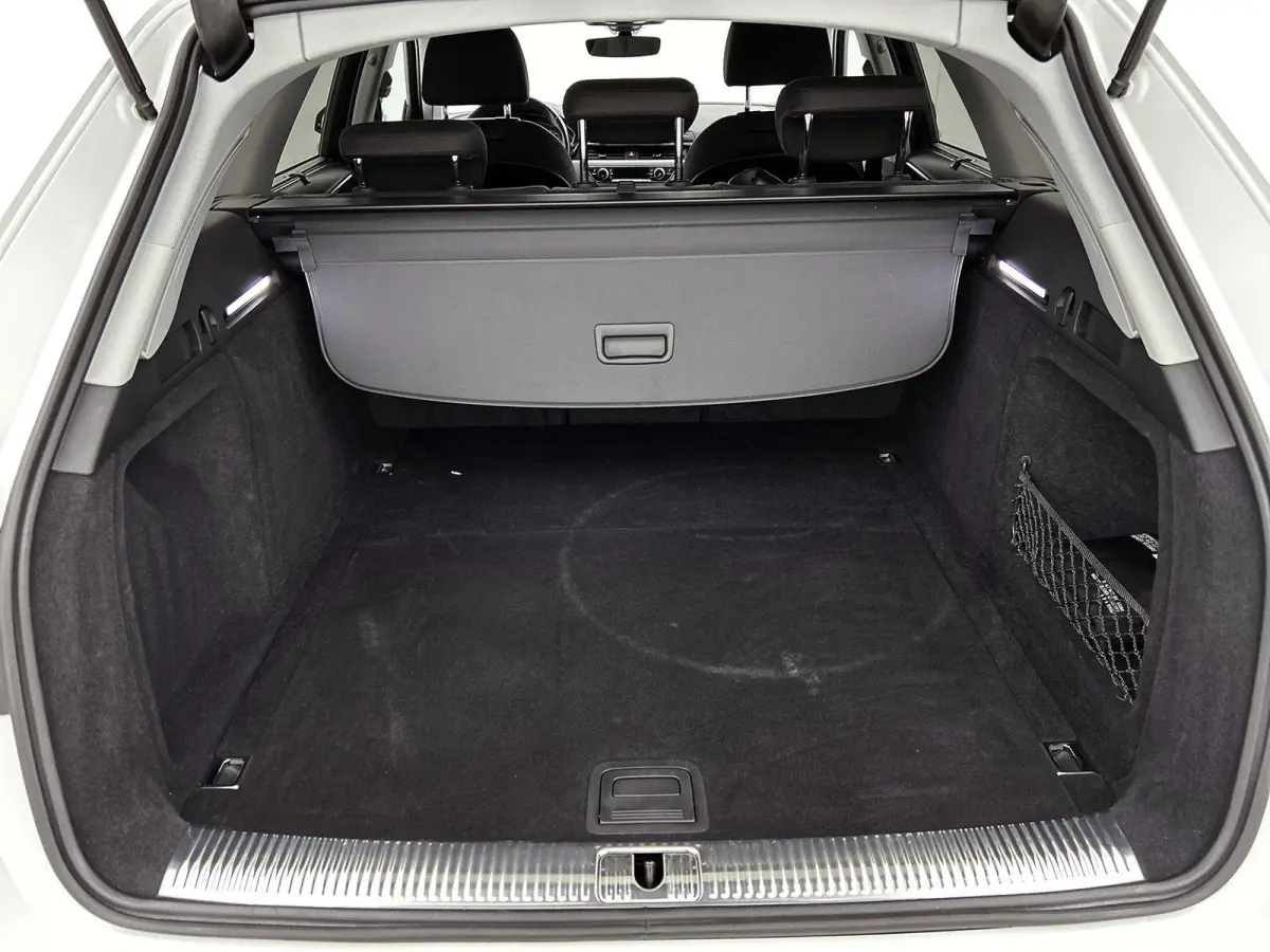 quattro 45 TFSI 245 PK | Automaat | Navigatie | Cruise control | Stoelverwarming | Apple Carplay | Android Auto | Lichtmetalen velgen |
