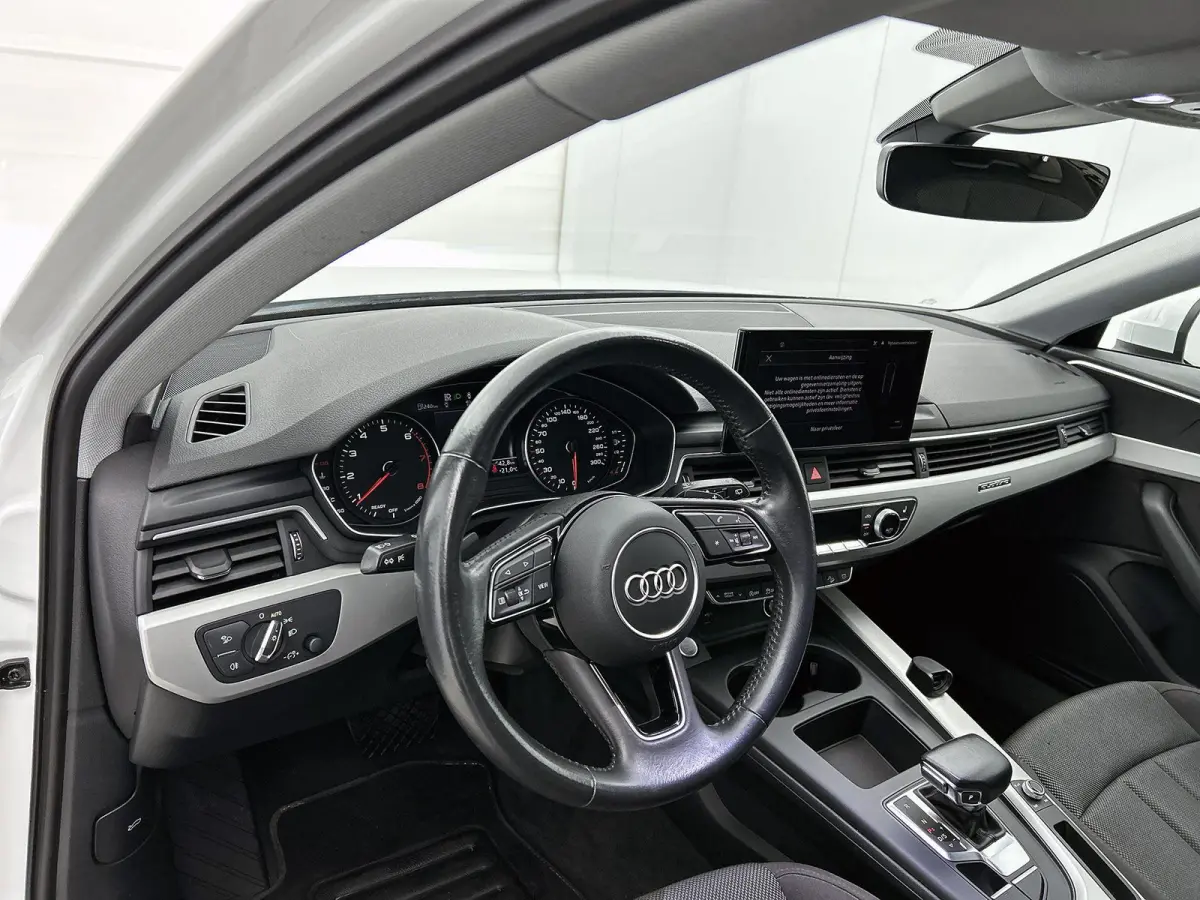 quattro 45 TFSI 245 PK | Automaat | Navigatie | Cruise control | Stoelverwarming | Apple Carplay | Android Auto | Lichtmetalen velgen |