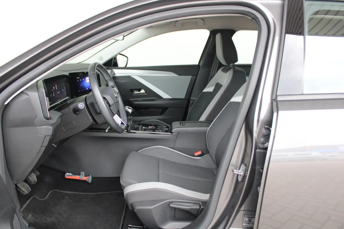 1.2 Edition | LED koplampen | Apple Carplay/ Android Auto | Climate control |
