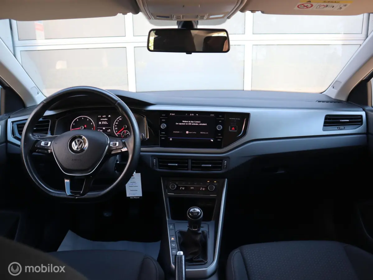 1.0 TSI Highline Beats CarPlay PDC Clima ACC