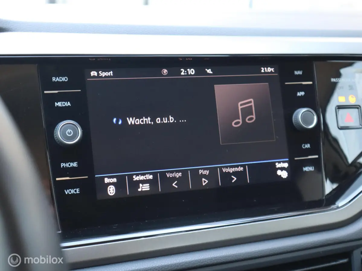 1.0 TSI Highline Beats CarPlay PDC Clima ACC