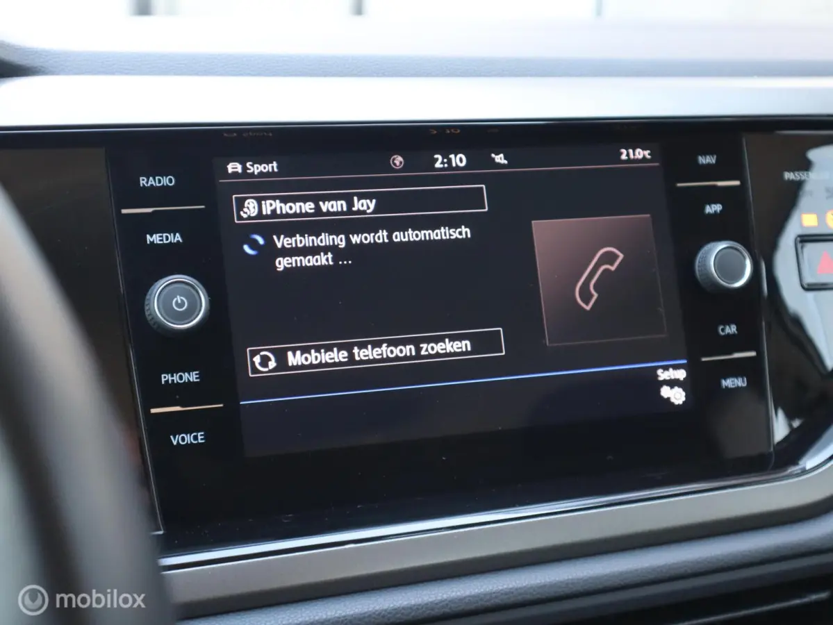1.0 TSI Highline Beats CarPlay PDC Clima ACC