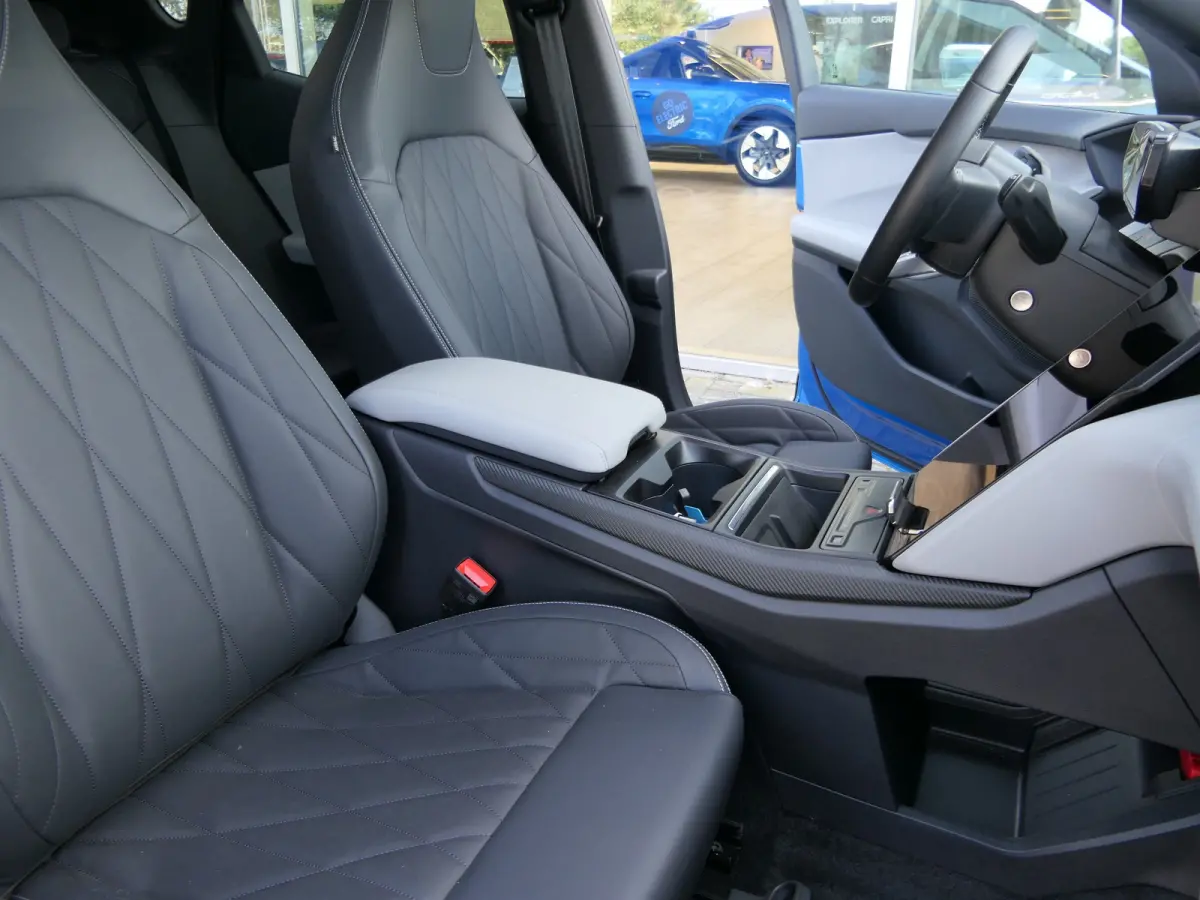 Premium Extended Range RWD 77 kWh | Apple Carplay/Android Auto|telefoonintegratie premium | Cruise control adaptief met Stop&Go | Dodehoek detectie