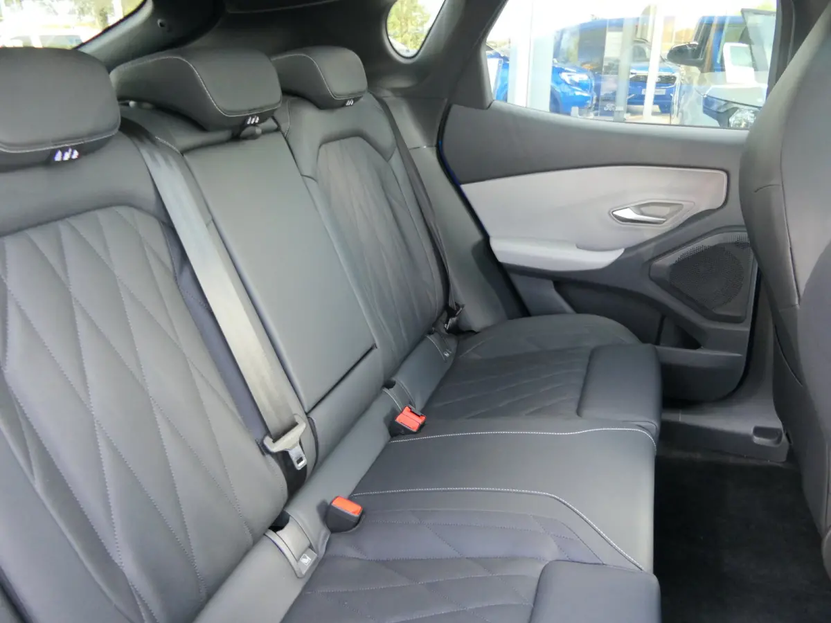 Premium Extended Range RWD 77 kWh | Apple Carplay/Android Auto|telefoonintegratie premium | Cruise control adaptief met Stop&Go | Dodehoek detectie